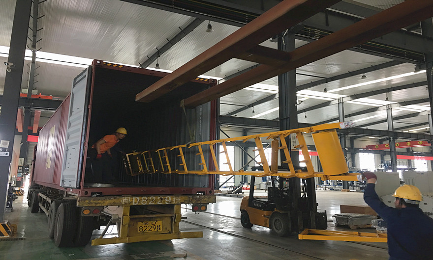 項目發(fā)貨|泉工股份QT6全自動砌塊成型機生產(chǎn)線發(fā)貨巴哈馬群島，助力市政建設