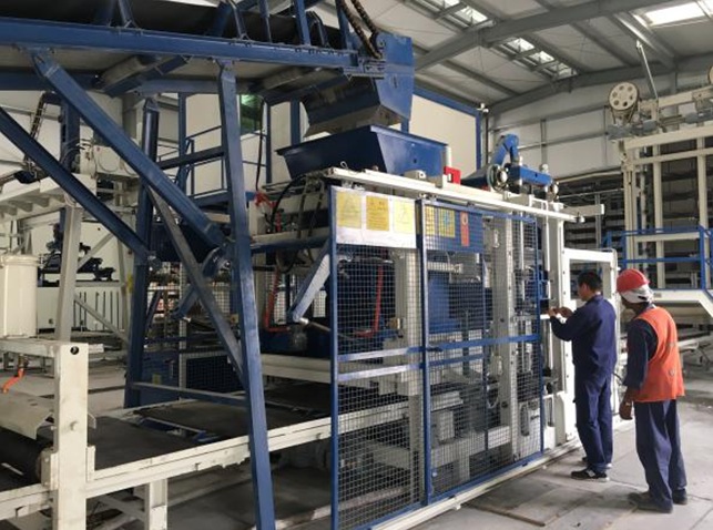 閃耀一帶一路！巴林王國老客戶再購泉工磚機全線！